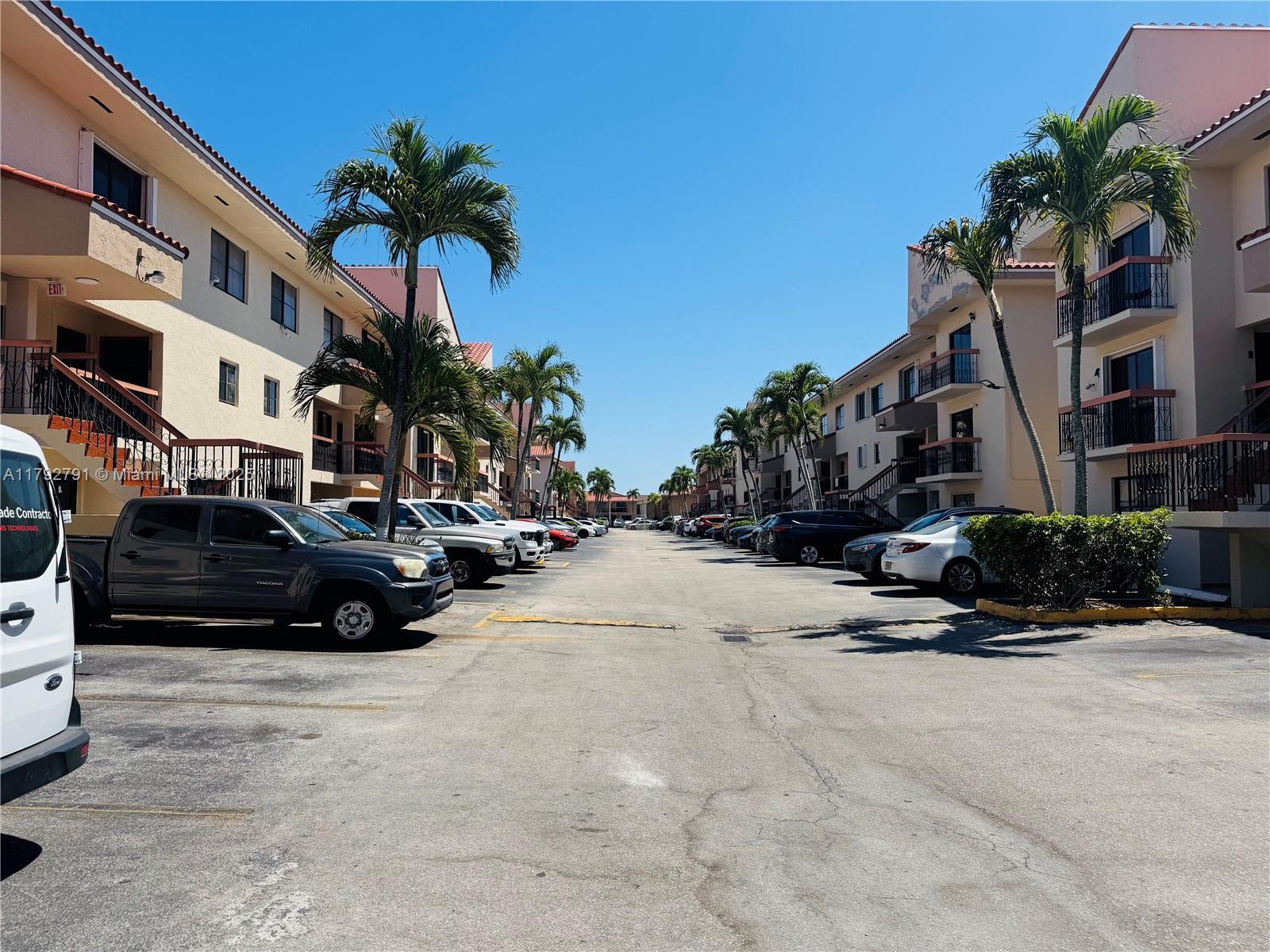 5650 W 26th Ct 206, Hialeah, Miami-Dade County, Florida - 2 Bedrooms  
2 Bathrooms - 