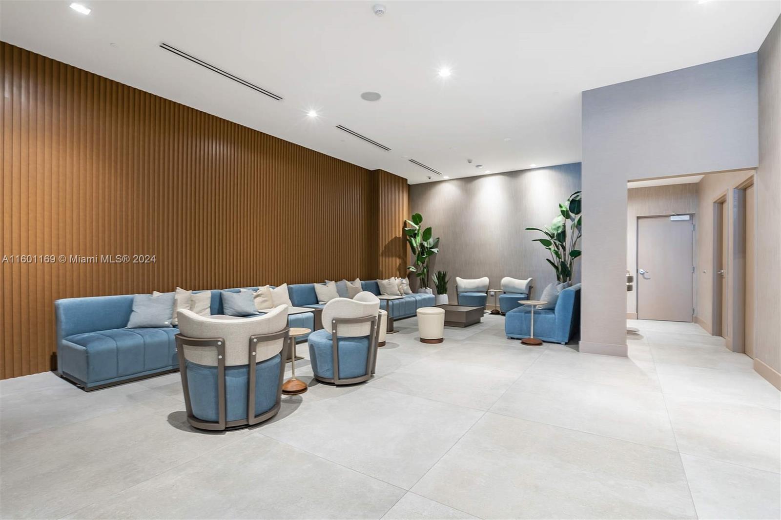 Smart Brickell - Residential Lease