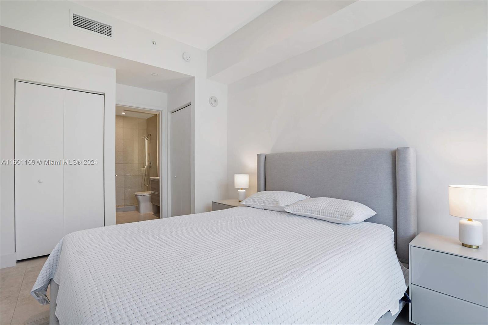 Smart Brickell - Residential Lease