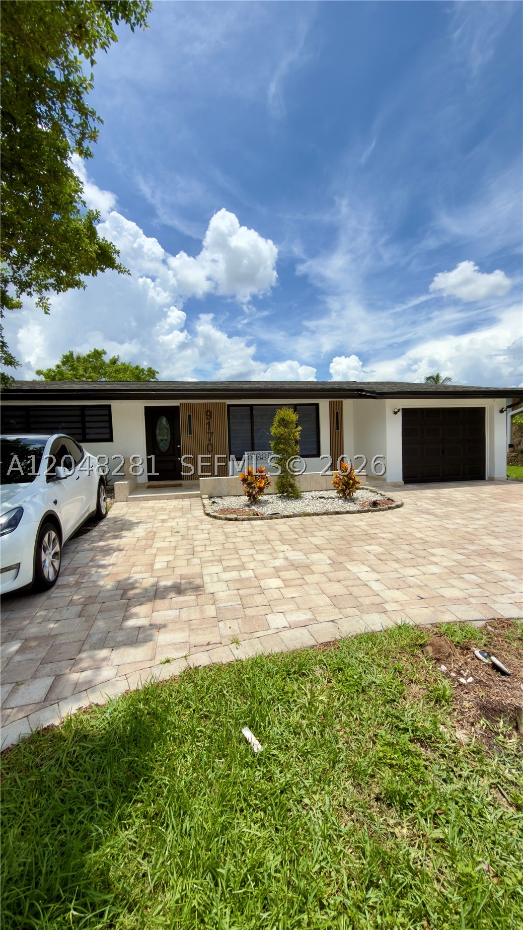 9170 NW 24th Pl