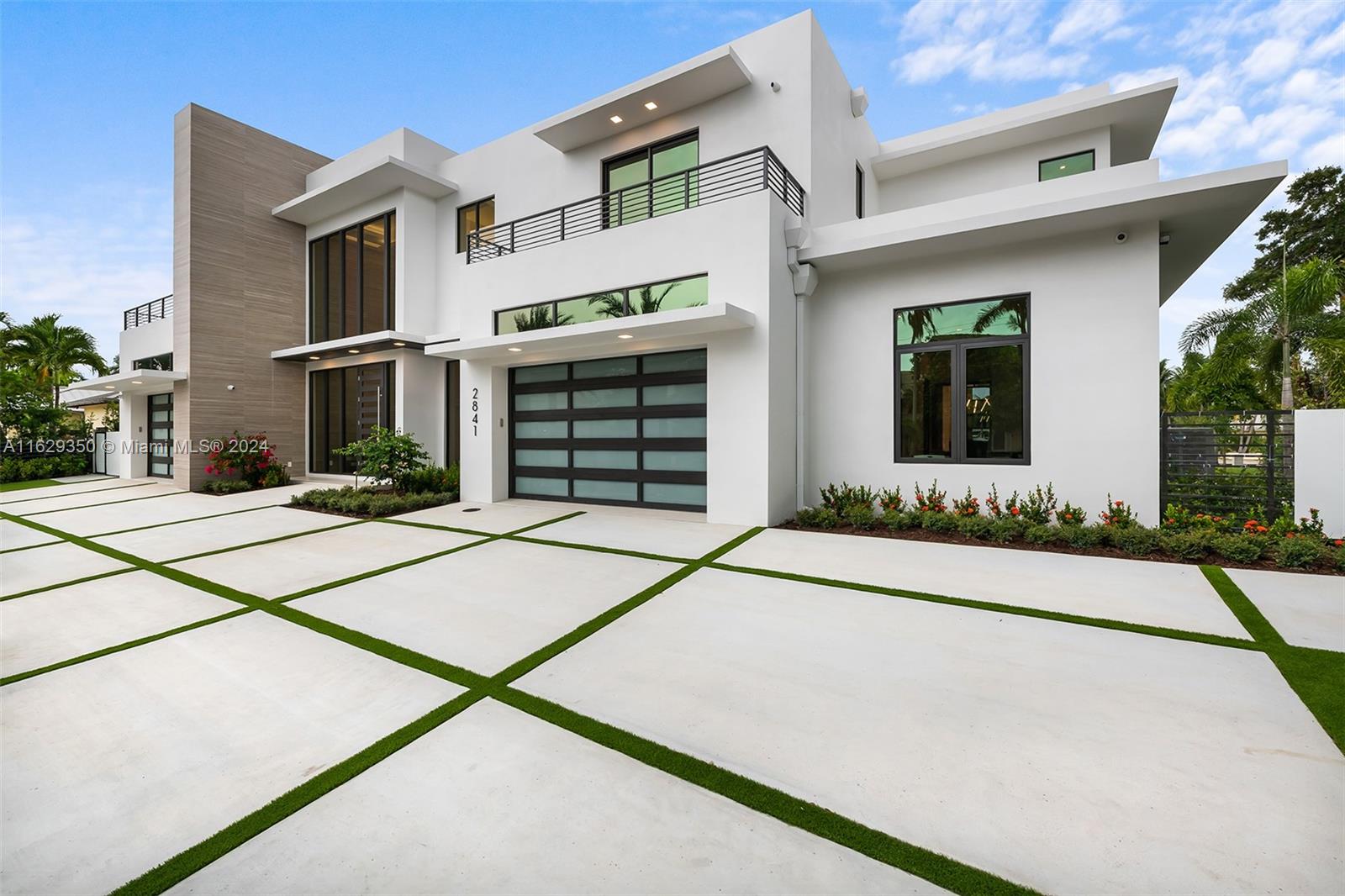 CORAL RIDGE COUNTRY CLUB - Residential