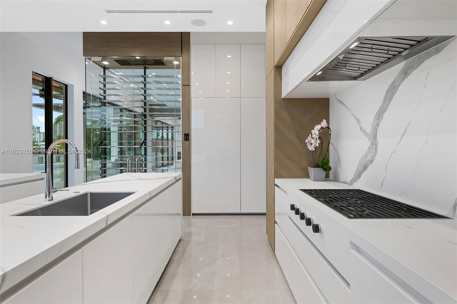 CORAL RIDGE COUNTRY CLUB - Residential