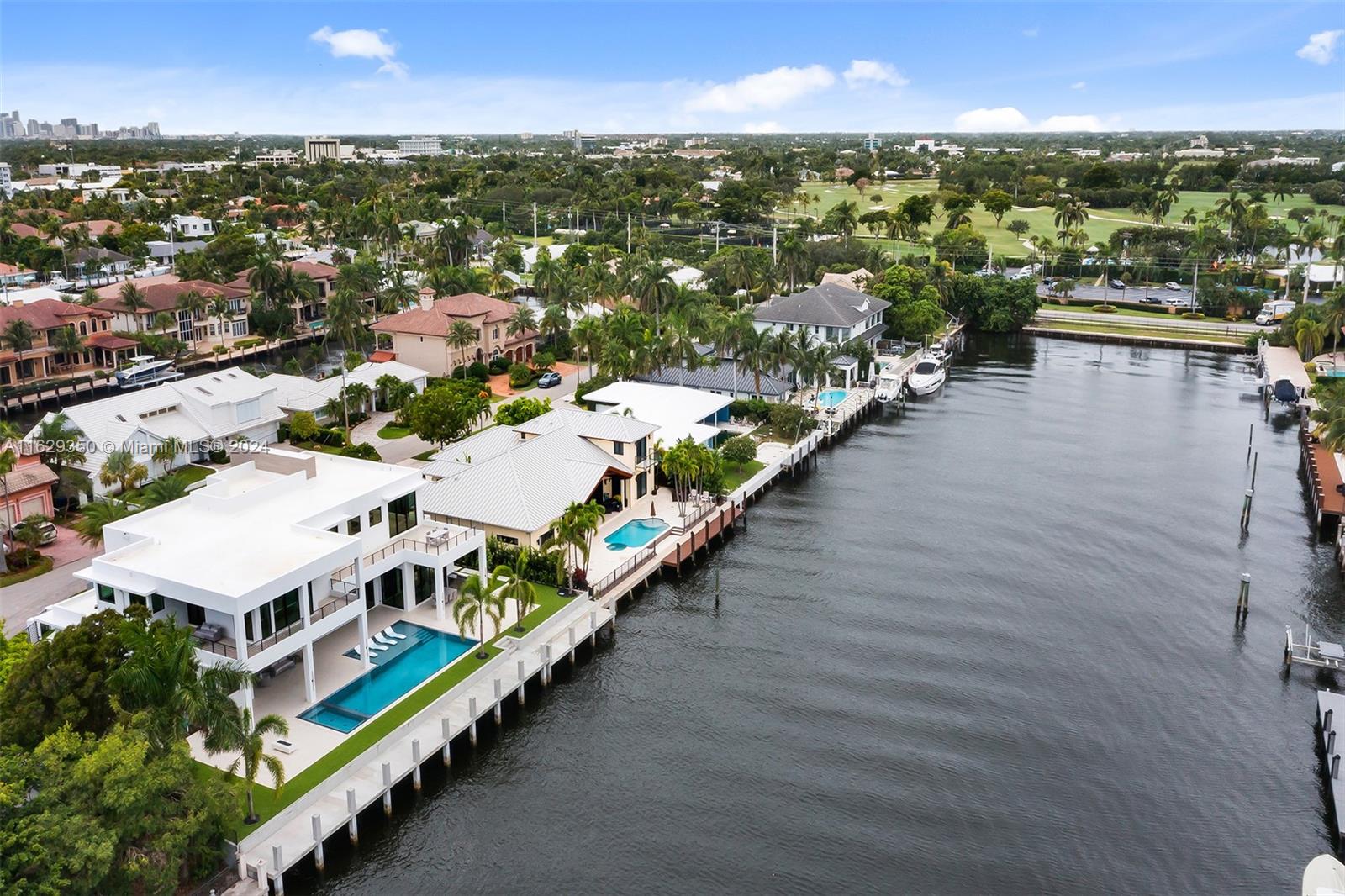 CORAL RIDGE COUNTRY CLUB - Residential