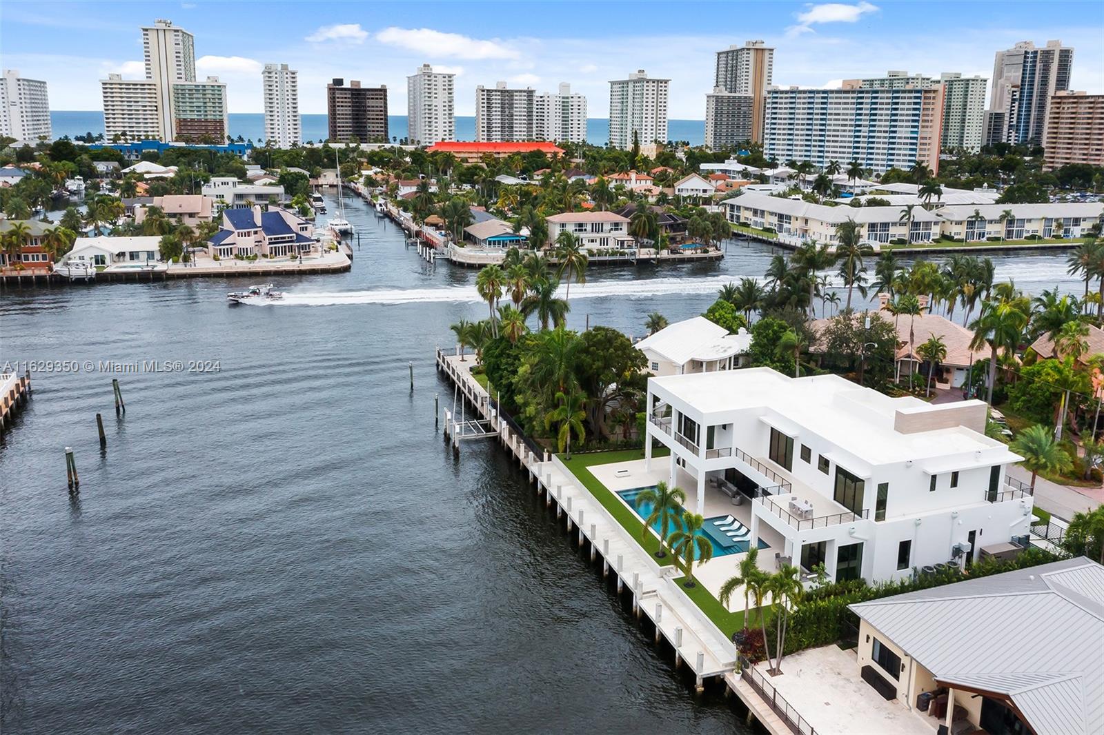 CORAL RIDGE COUNTRY CLUB - Residential