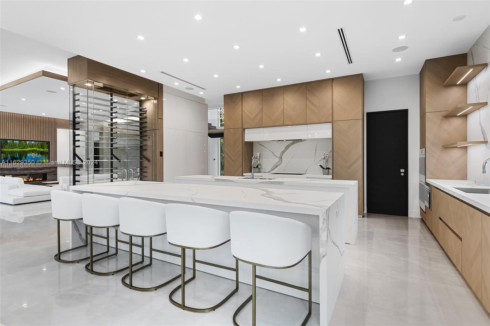 CORAL RIDGE COUNTRY CLUB - Residential