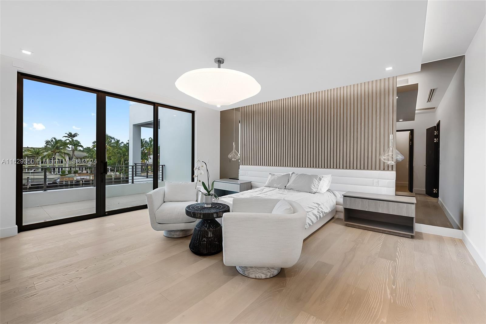 CORAL RIDGE COUNTRY CLUB - Residential