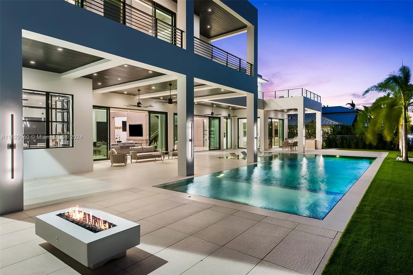 CORAL RIDGE COUNTRY CLUB - Residential