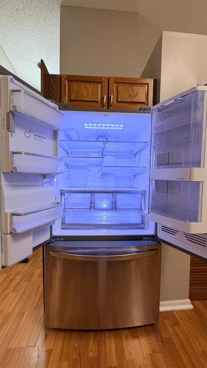 FLINT SURVEY - Residential Lease