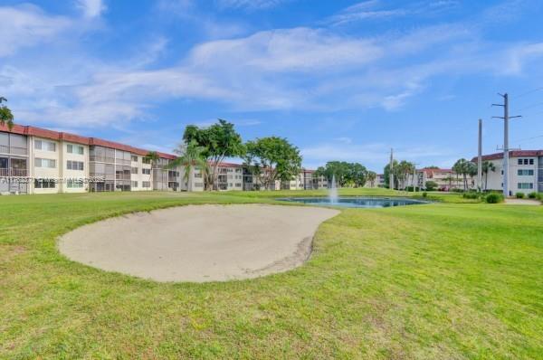 HOLLYBROOK GOLF AND TENNIS - Residential