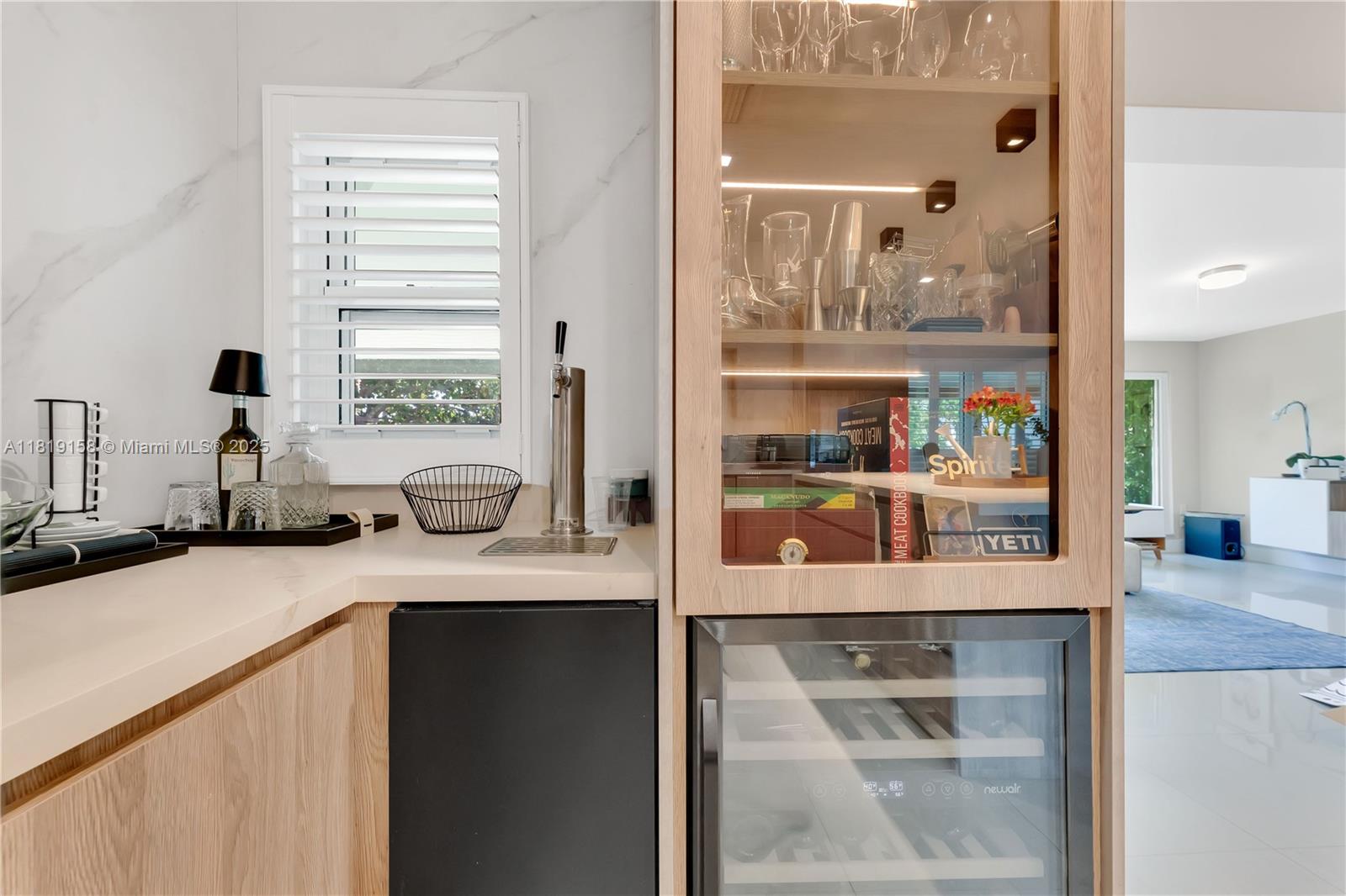 AVON HEIGHTS - Residential Lease