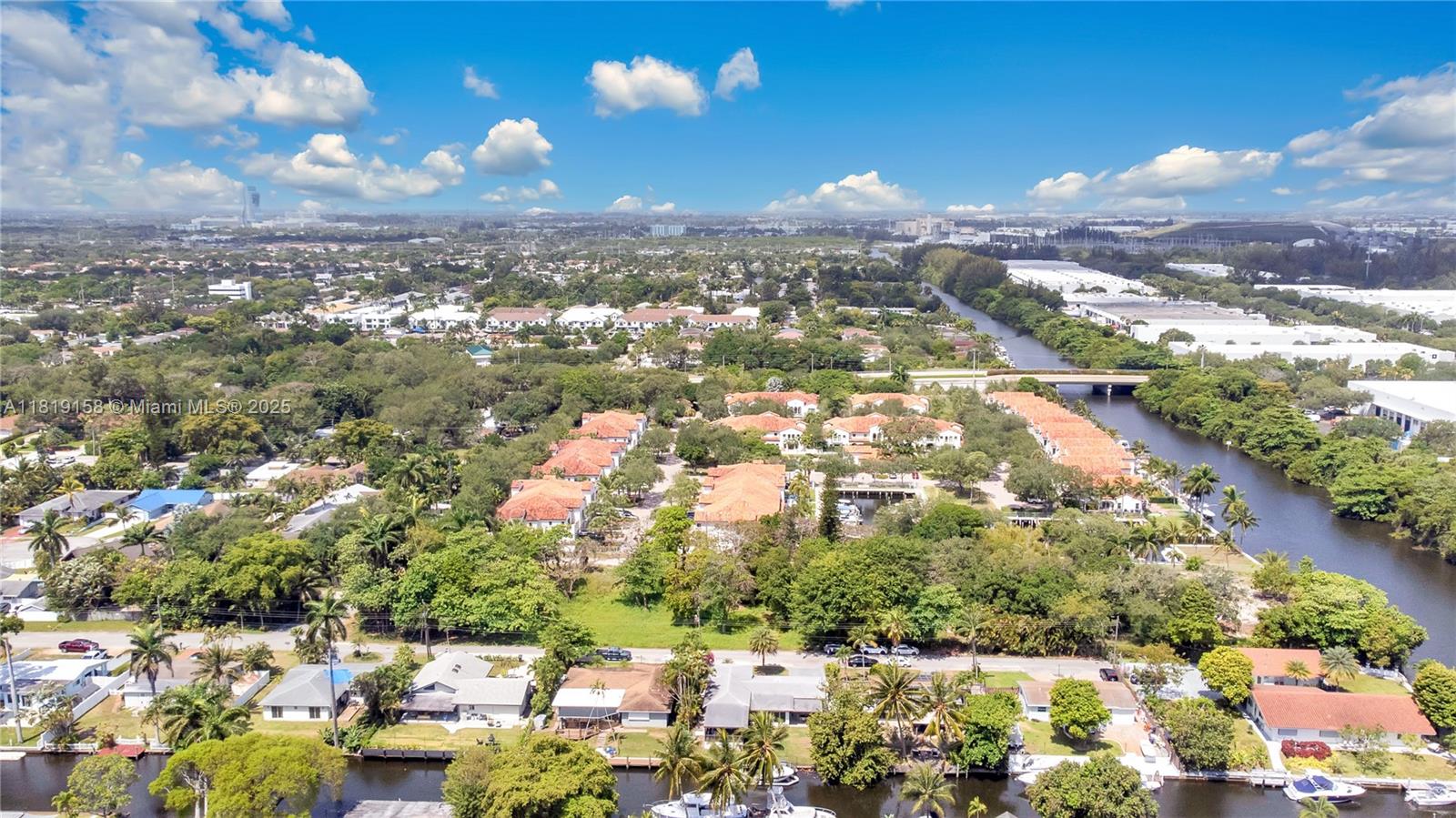 AVON HEIGHTS - Residential Lease