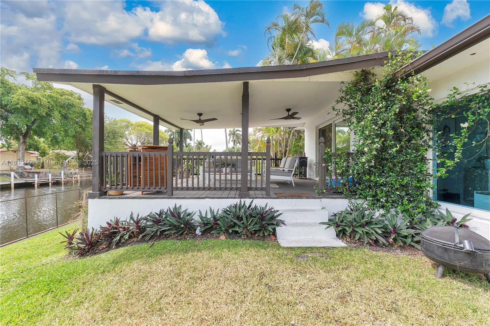 AVON HEIGHTS - Residential Lease