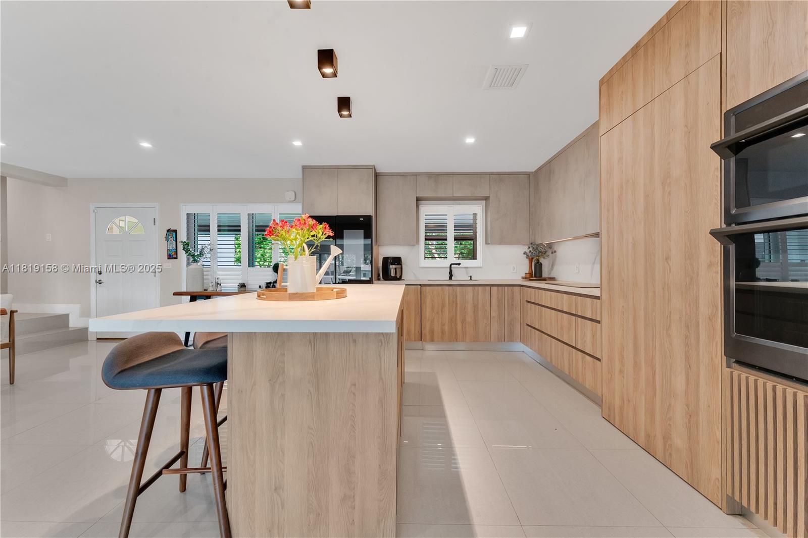 AVON HEIGHTS - Residential Lease