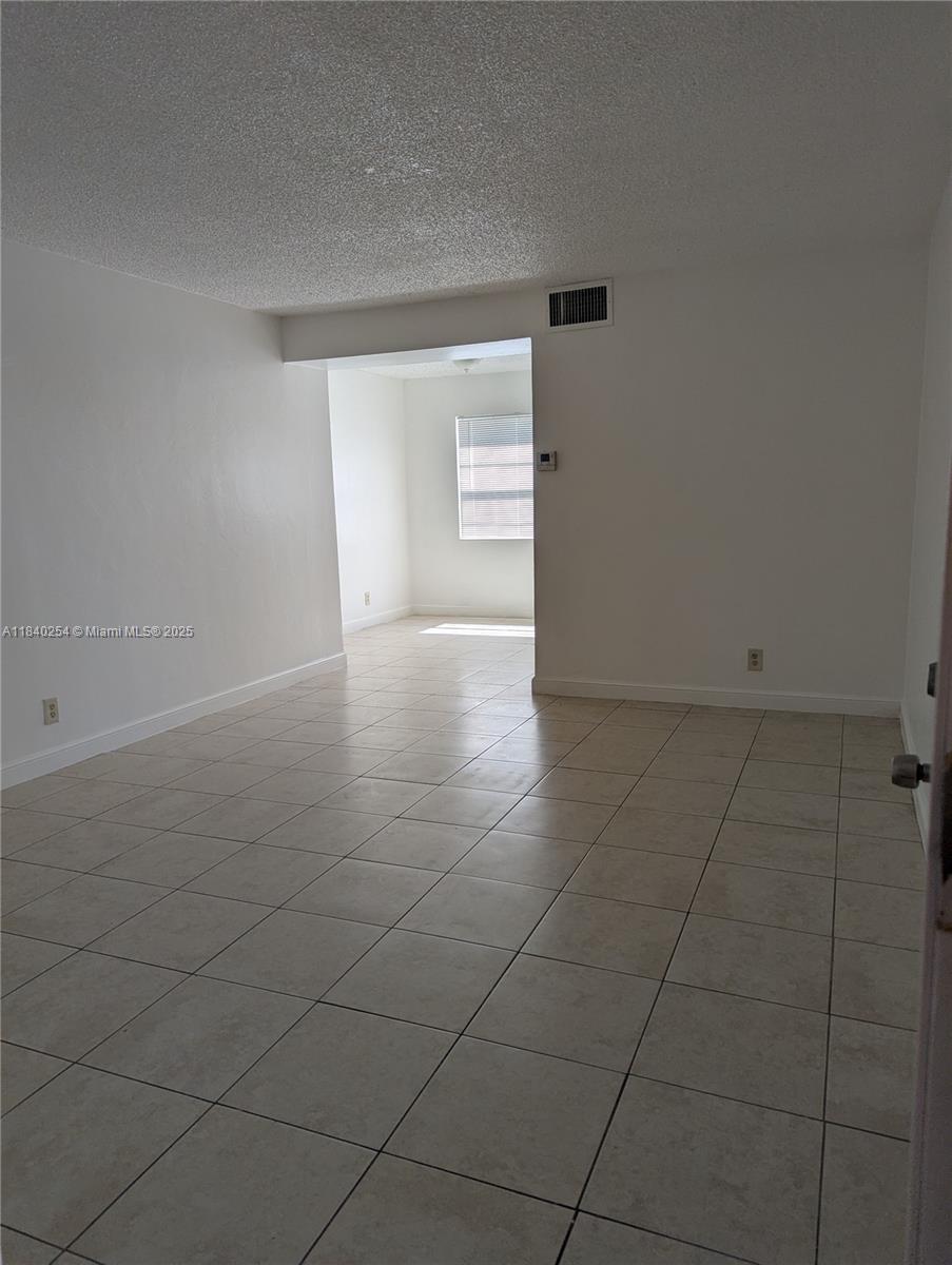 Spacious 1-bedroom apartment in the heart of Hallandale! Located just a few miles from the beach and close to US-1, this unit offers unbeatable convenience. Enjoy easy access to grocery stores, shopping strips, casinos, and more. Featuring central HVAC for year-round comfort, this property has no HOA and offers fast approval—perfect for a quick move-in. Don’t miss out on this prime location with everything you need just minutes away!