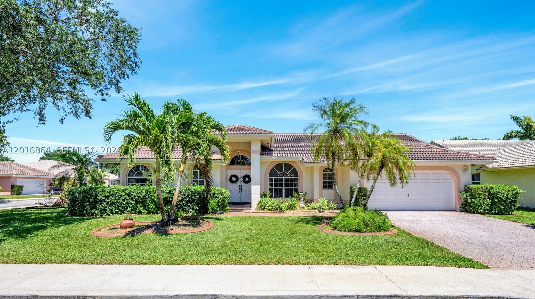 701 SW 93rd Ter