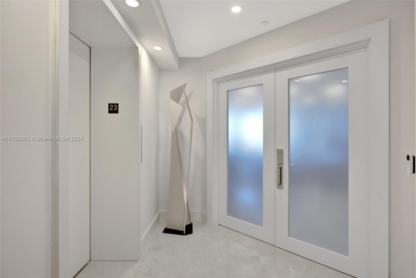 BELLAMARE @ WILLIAMS ISLA - Residential