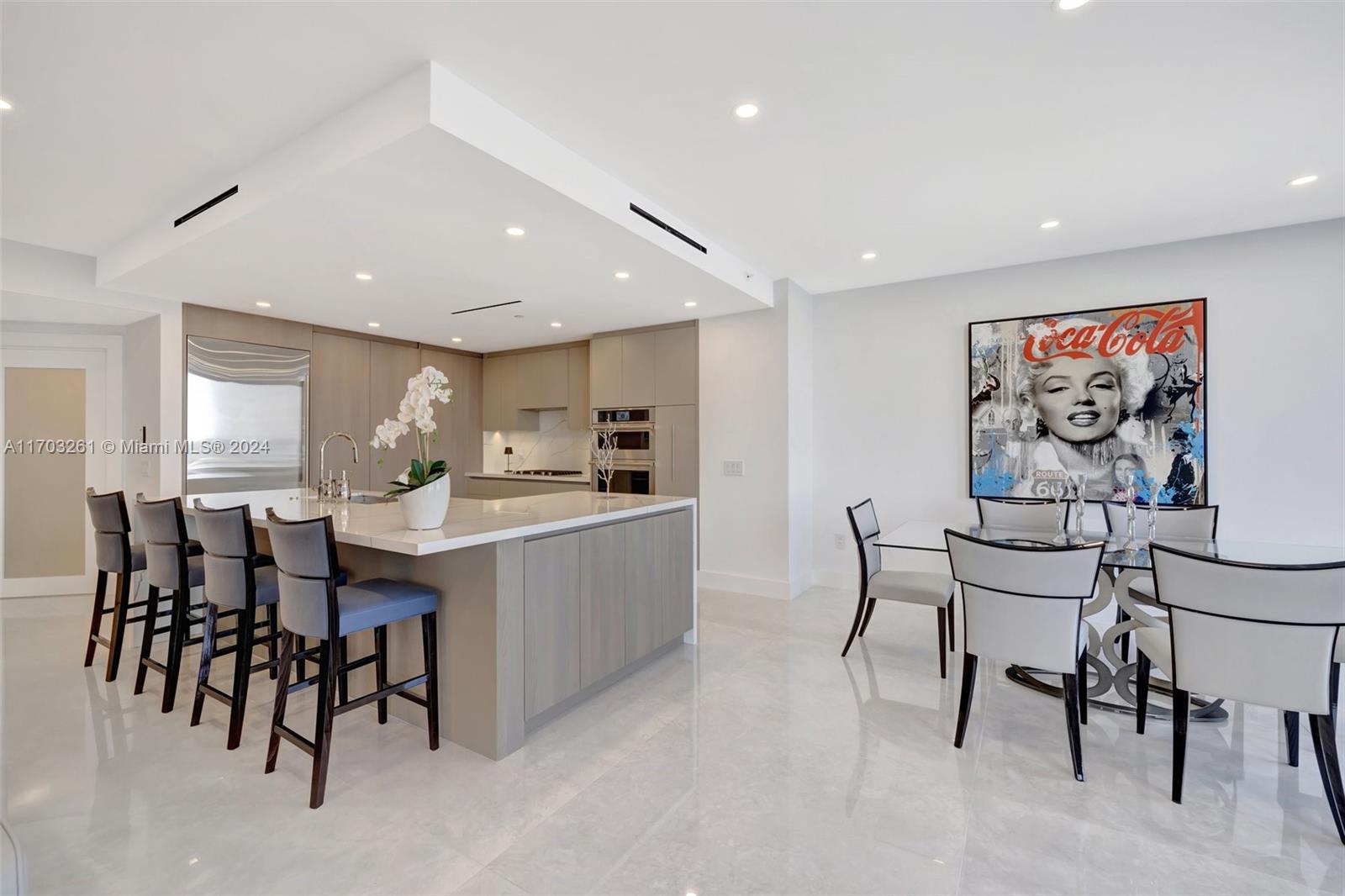 BELLAMARE @ WILLIAMS ISLA - Residential