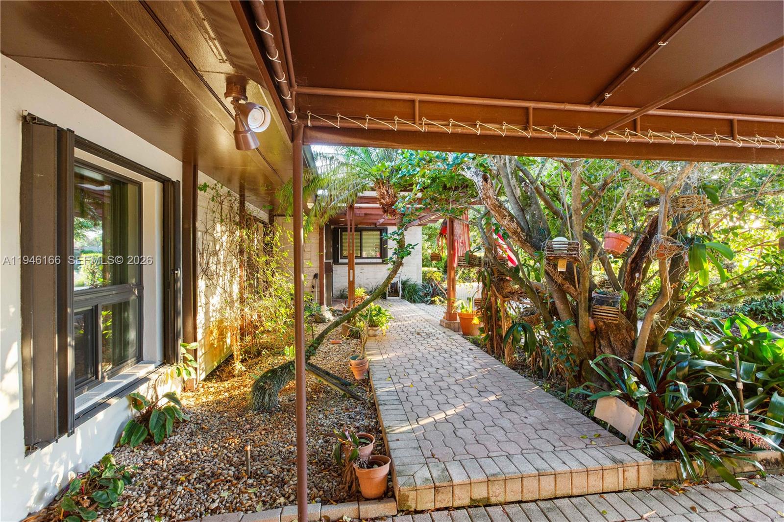 CYPRESS COVE ESTS SEC 3 - Residential