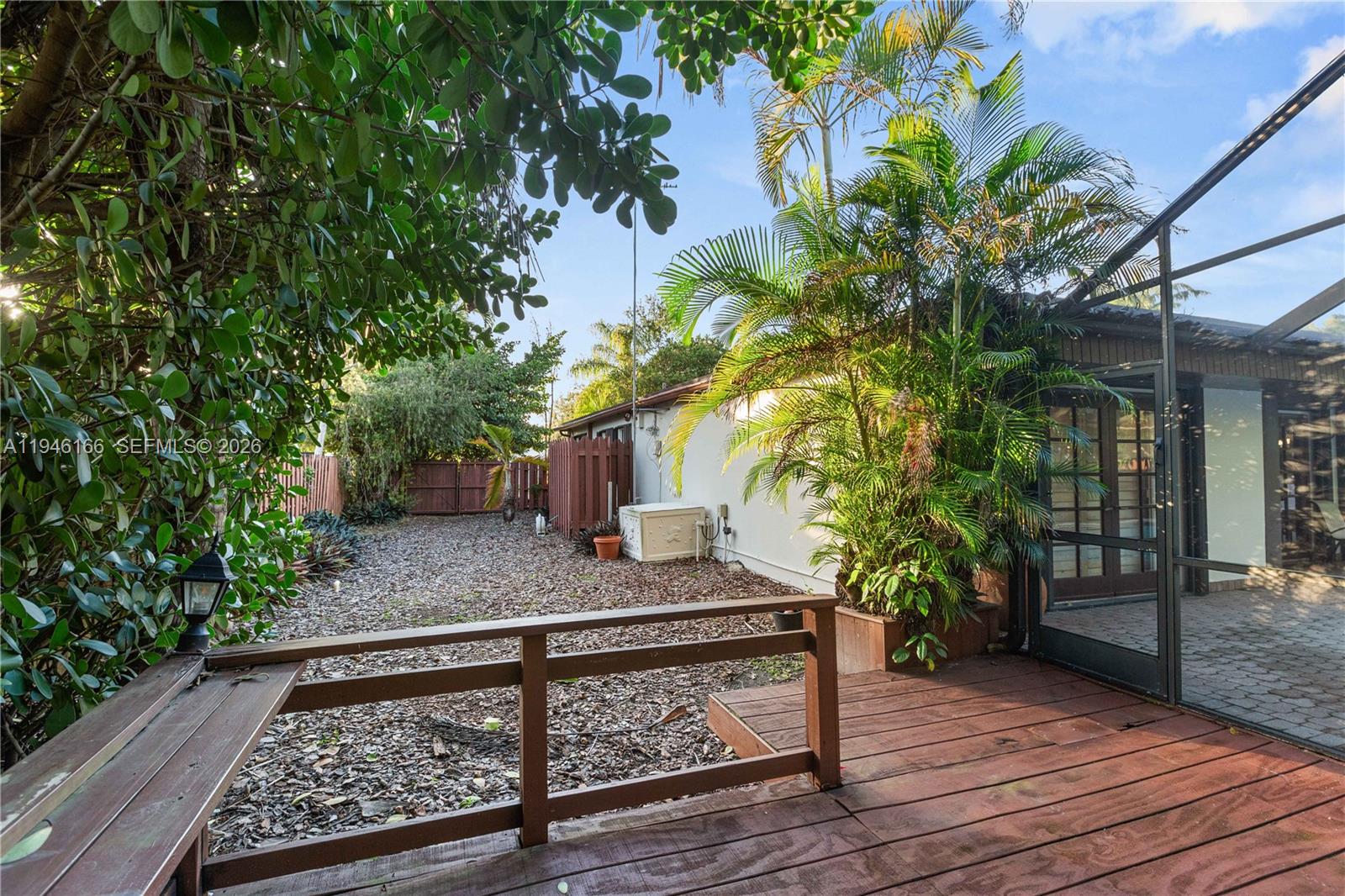 CYPRESS COVE ESTS SEC 3 - Residential