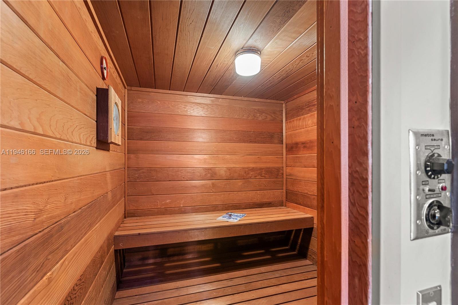 CYPRESS COVE ESTS SEC 3 - Residential