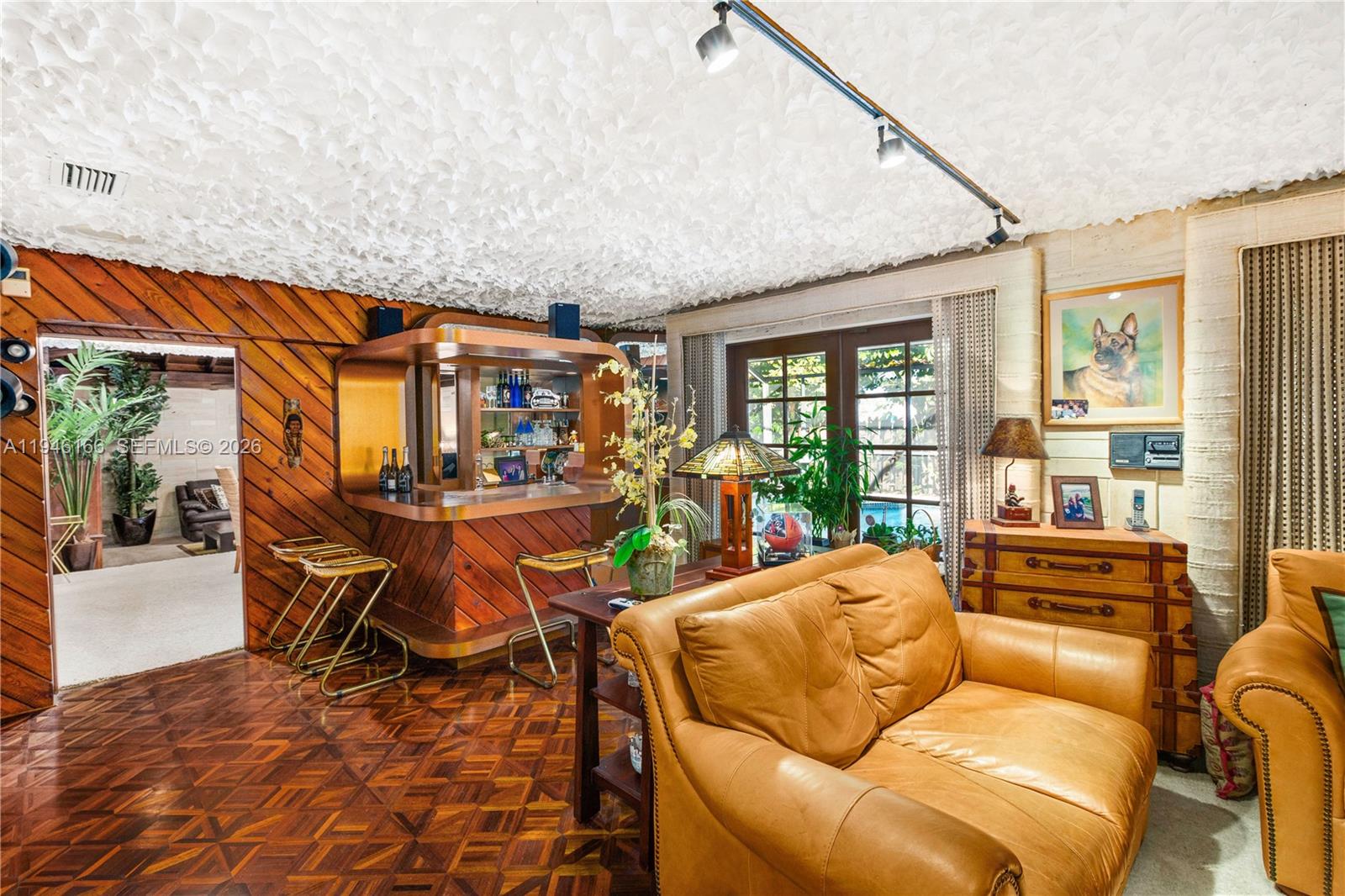 CYPRESS COVE ESTS SEC 3 - Residential