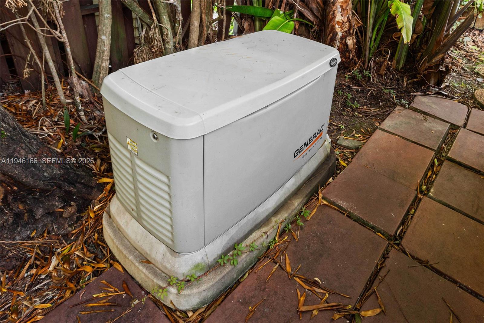 CYPRESS COVE ESTS SEC 3 - Residential