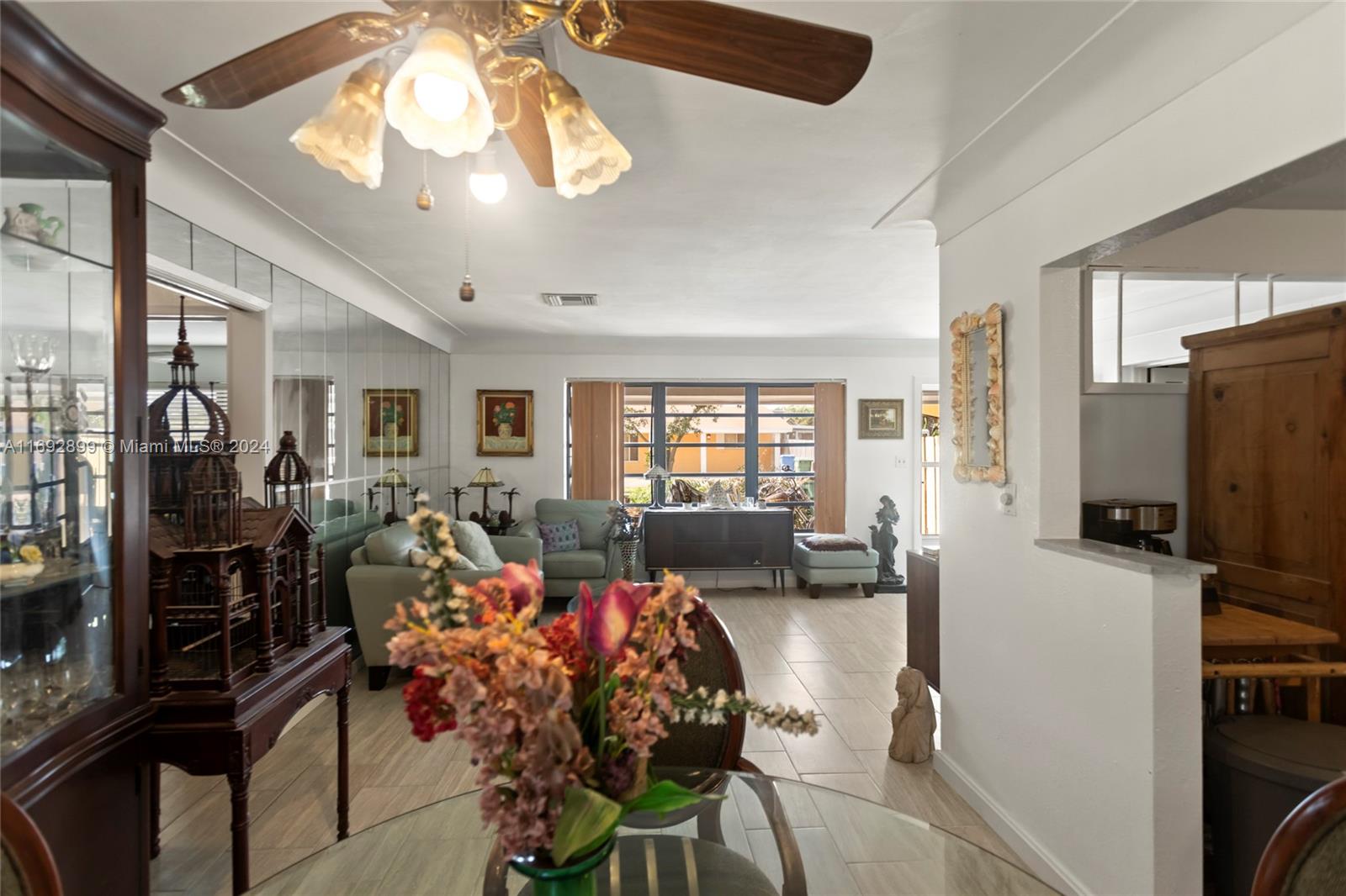 NORTH ANDREWS GARDENS FIR - Residential