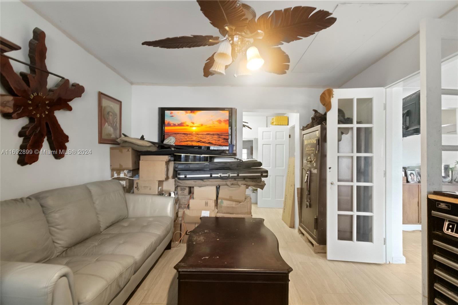 NORTH ANDREWS GARDENS FIR - Residential