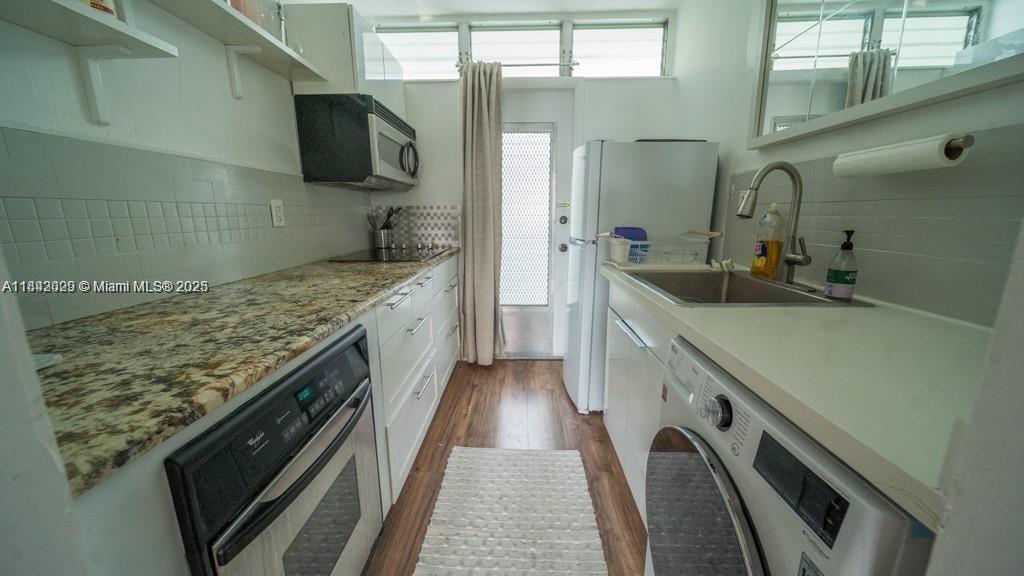 TERRACE EAST CONDO - Residential