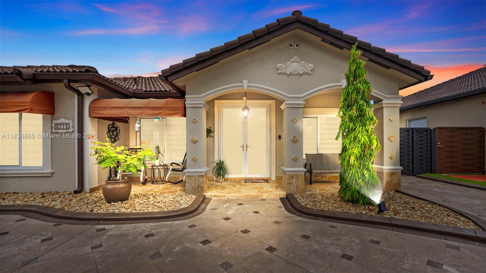 8775 NW 168th St, Miami Lakes, FL, 33018/$875,000 1 8775 NW 168th St