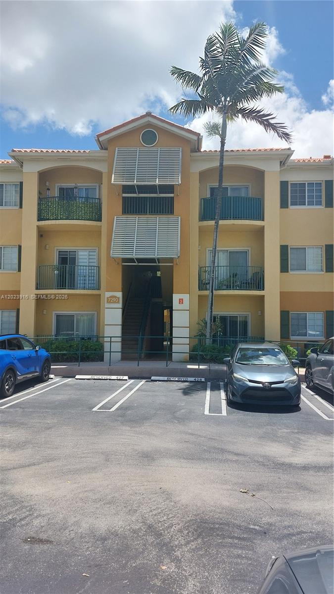 PALM GARDENS AT DORAL CON - Residential Lease