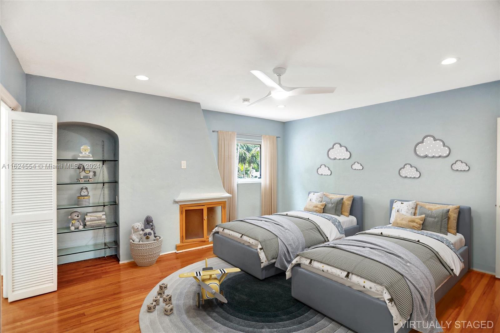 NAUTILUS EXTENSION - Residential