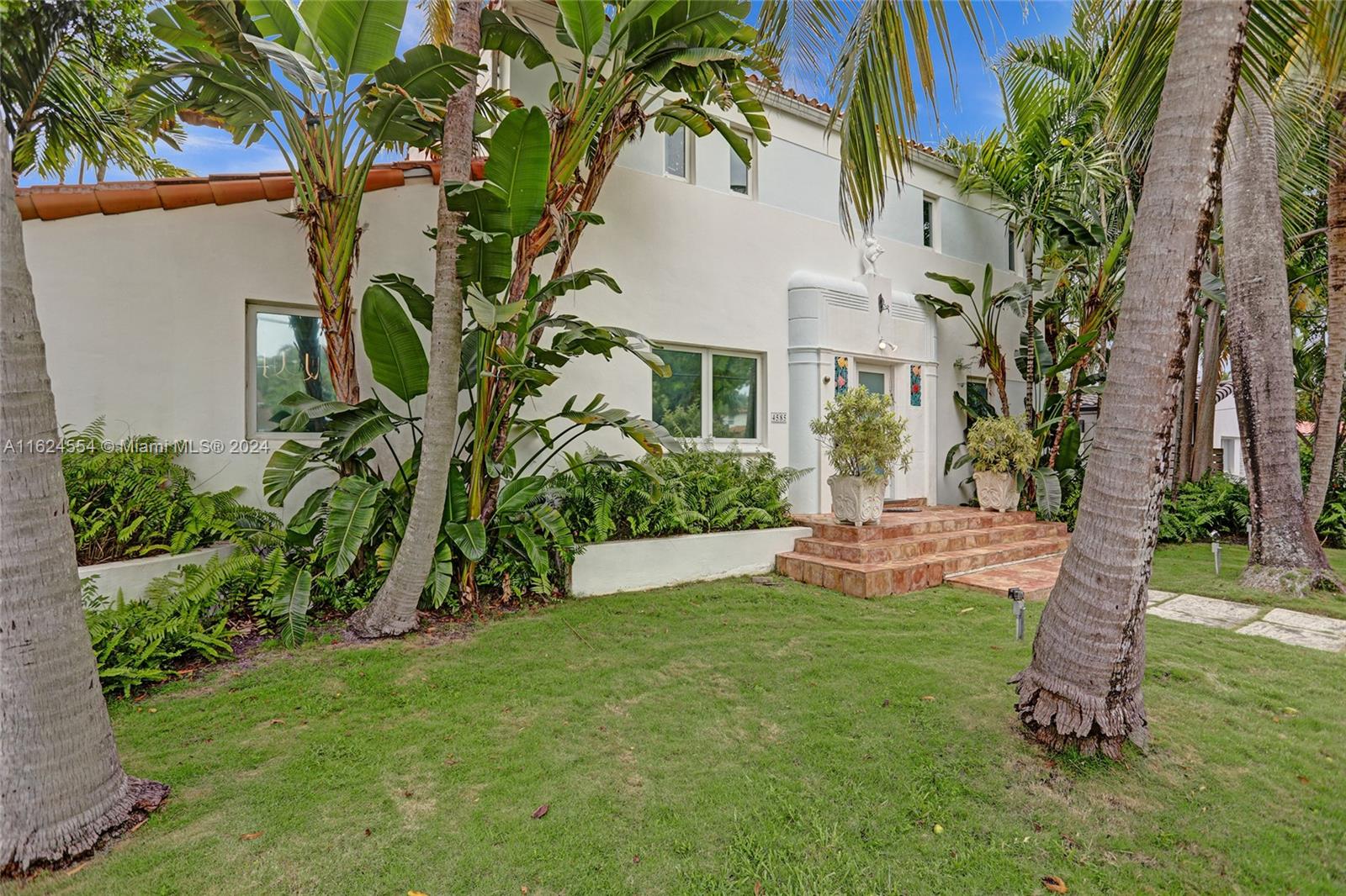 NAUTILUS EXTENSION - Residential