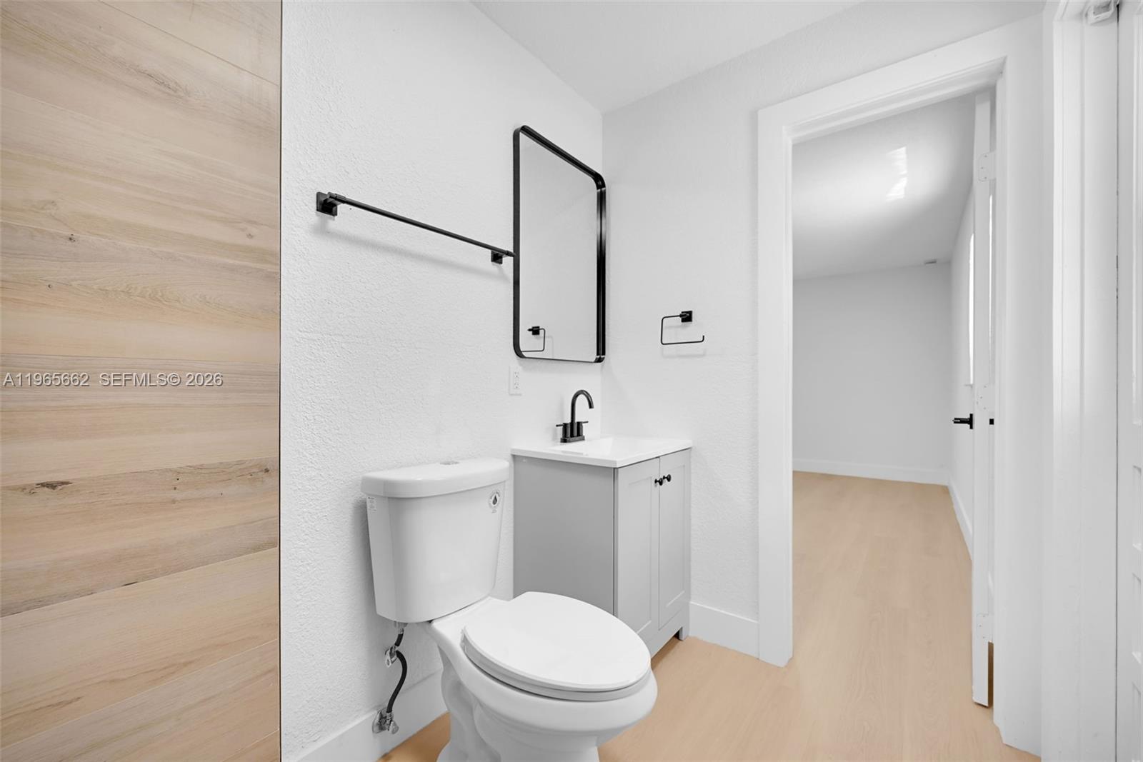 SCOTT LAKE MANOR SEC 8 - Residential