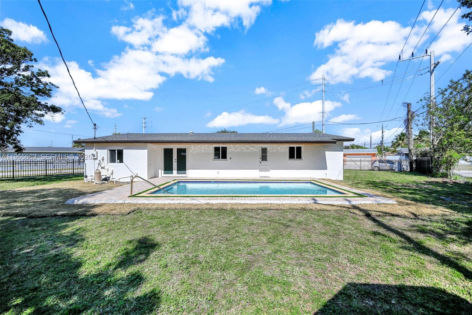 SCOTT LAKE MANOR SEC 8 - Residential