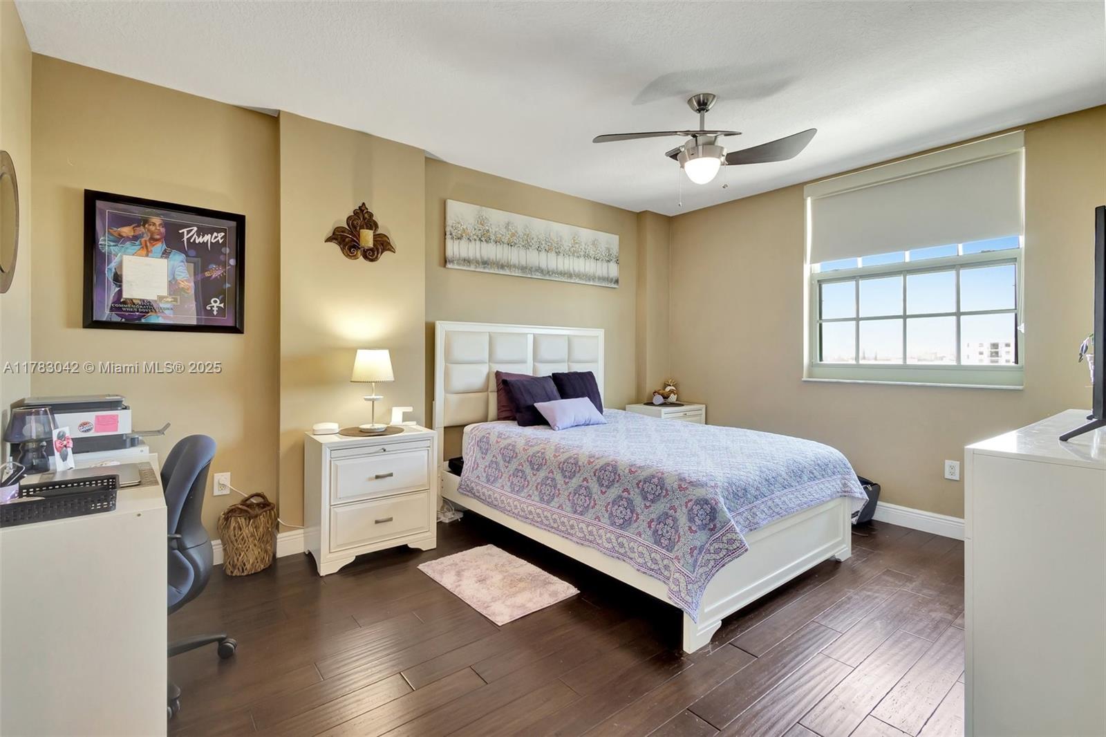 610 CLEMATIS CONDO - Residential