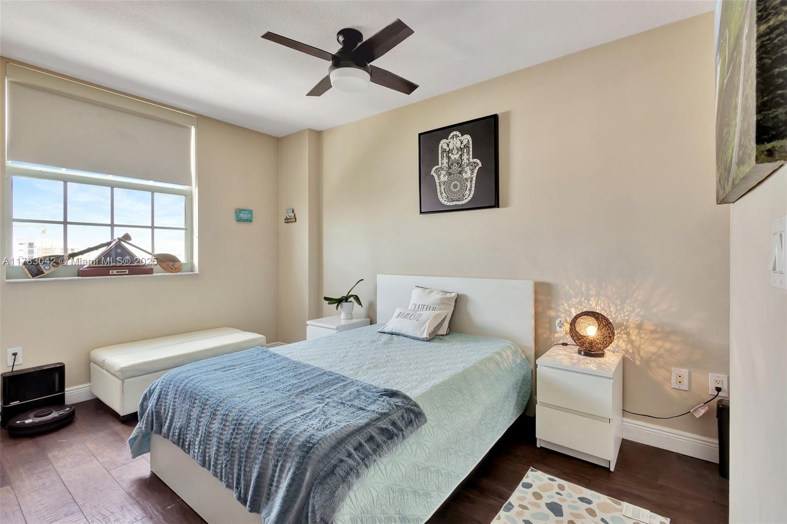 610 CLEMATIS CONDO - Residential