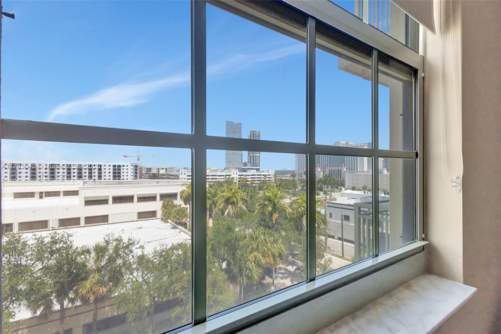 610 CLEMATIS CONDO - Residential