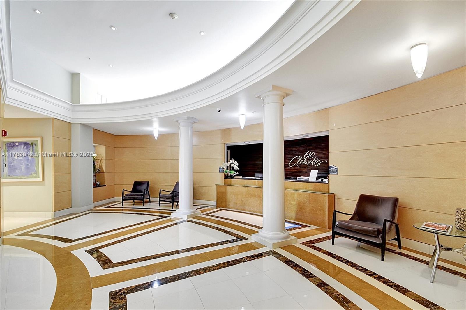 610 CLEMATIS CONDO - Residential