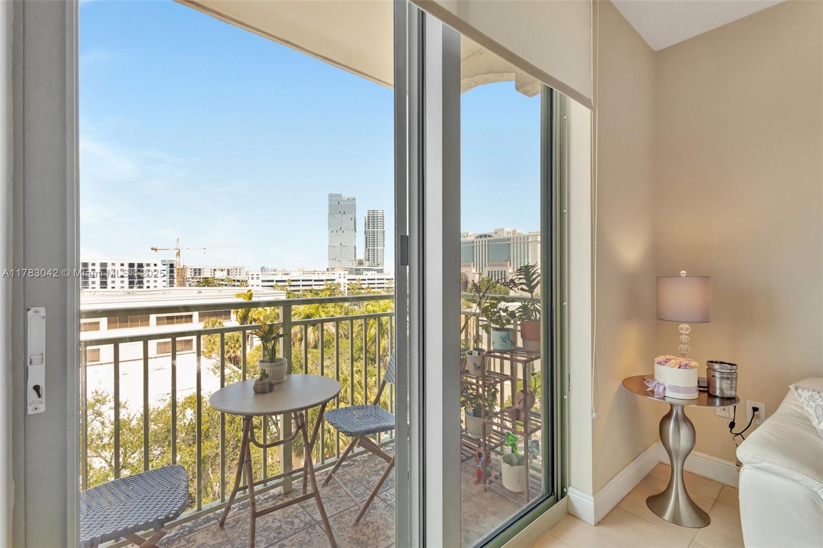 610 CLEMATIS CONDO - Residential