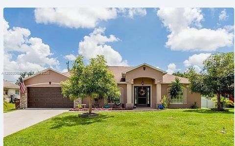 403 sw 28th pl Cape Coral FL 33991