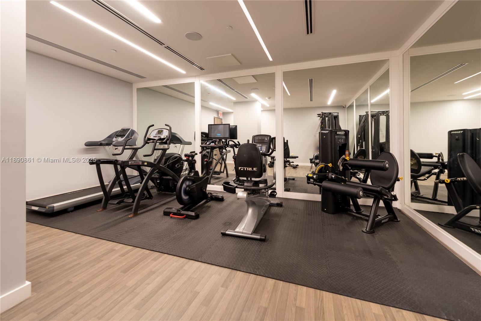 THE TIFFANY OF BAL HARBOU - Residential