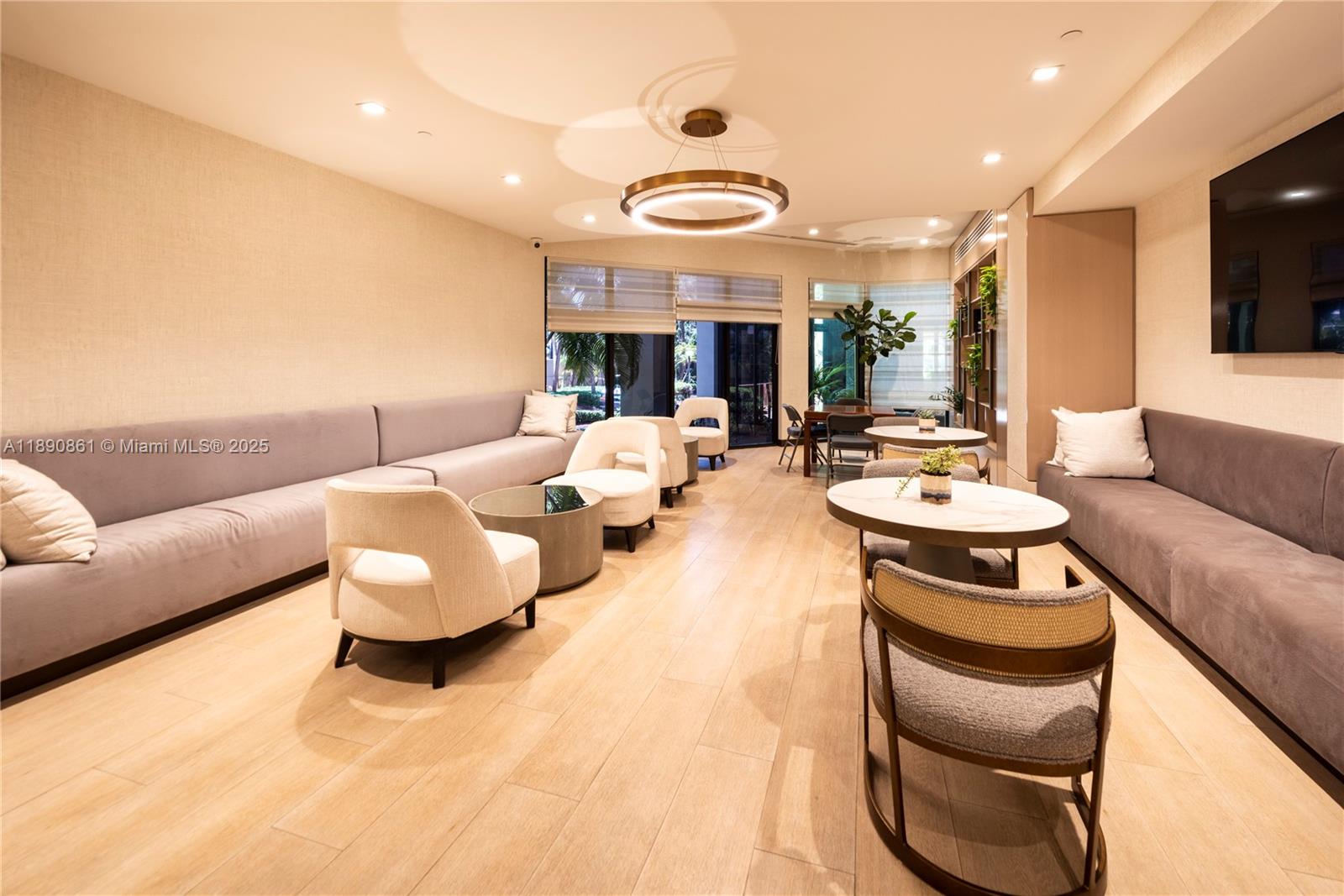 THE TIFFANY OF BAL HARBOU - Residential