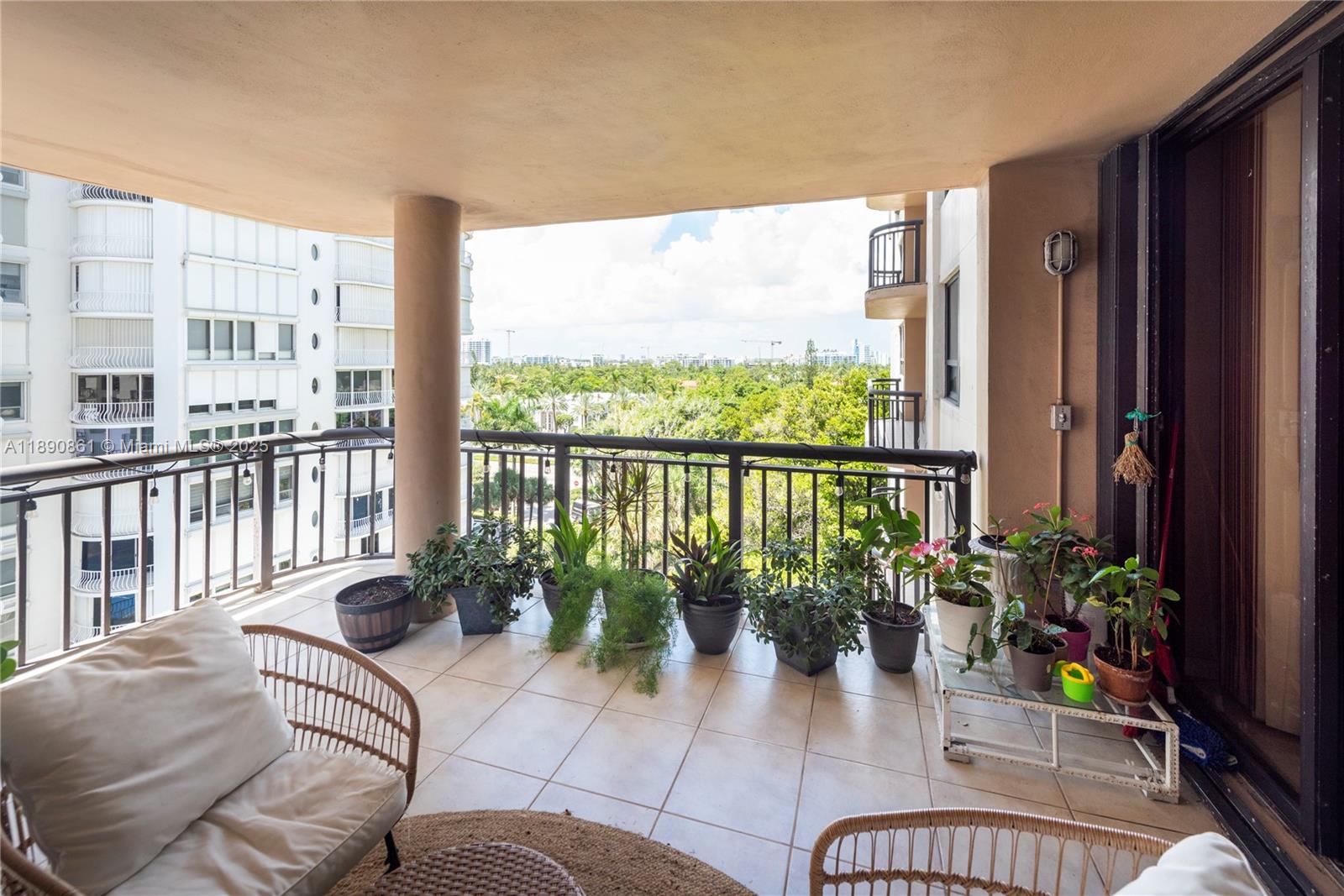 THE TIFFANY OF BAL HARBOU - Residential