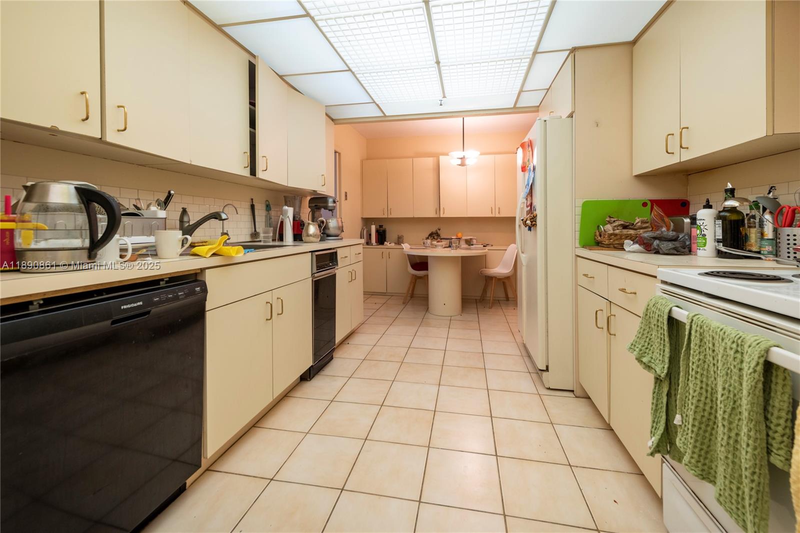 THE TIFFANY OF BAL HARBOU - Residential