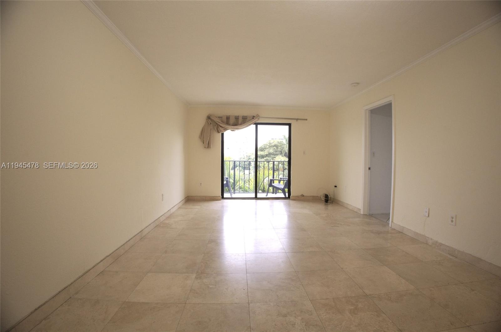 WEST SIDE PLAZA CONDO - Residential Lease