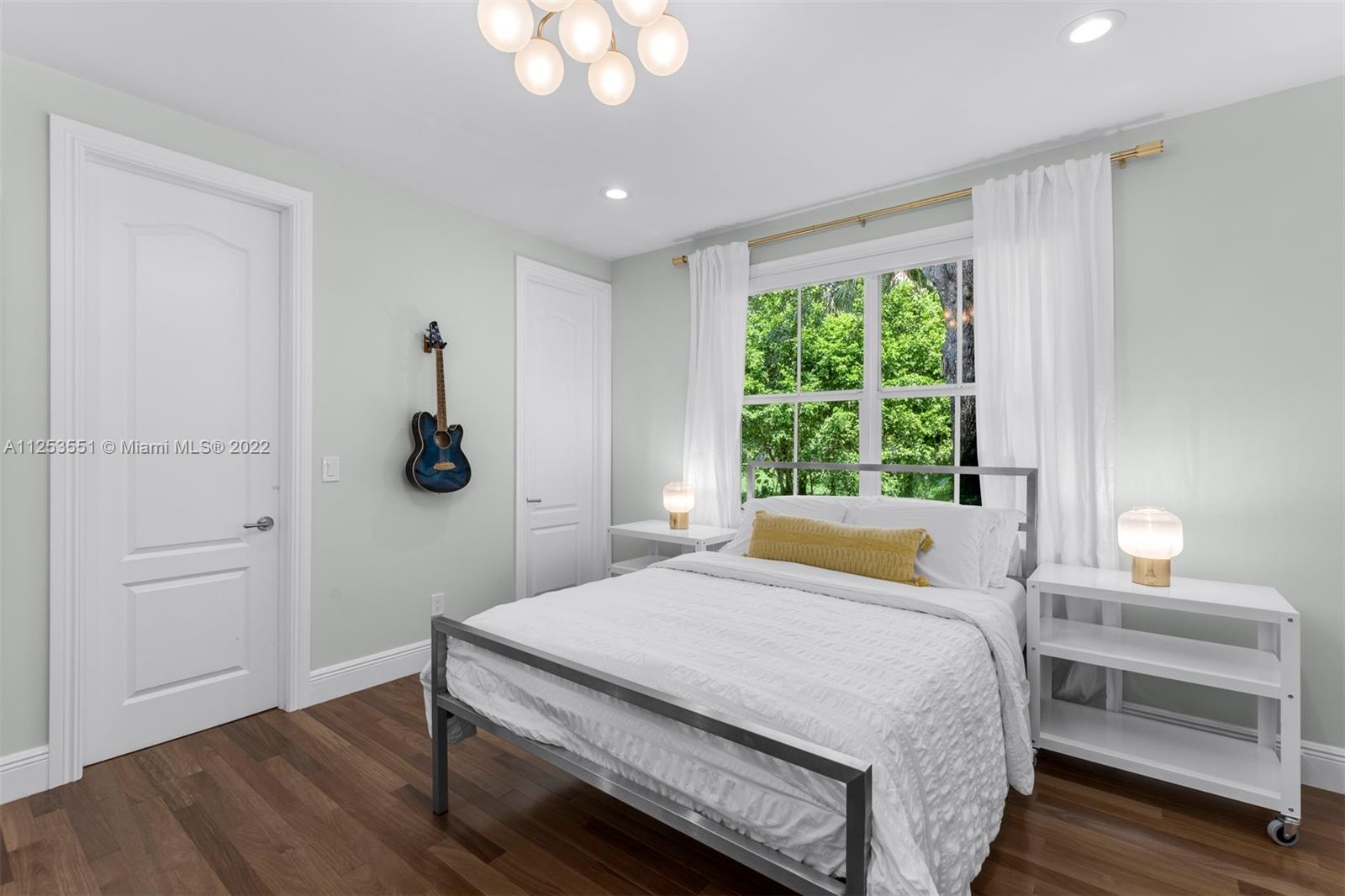 KILLIAN PARK - Residential