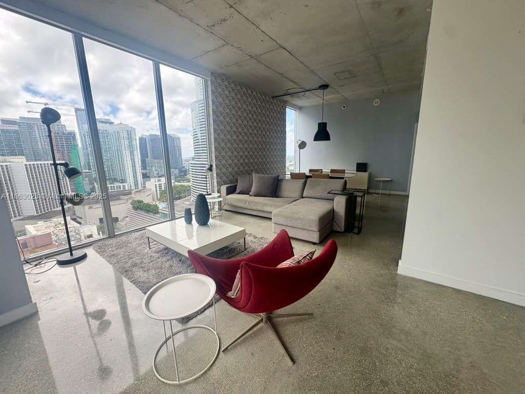 CENTRO CONDO - Residential