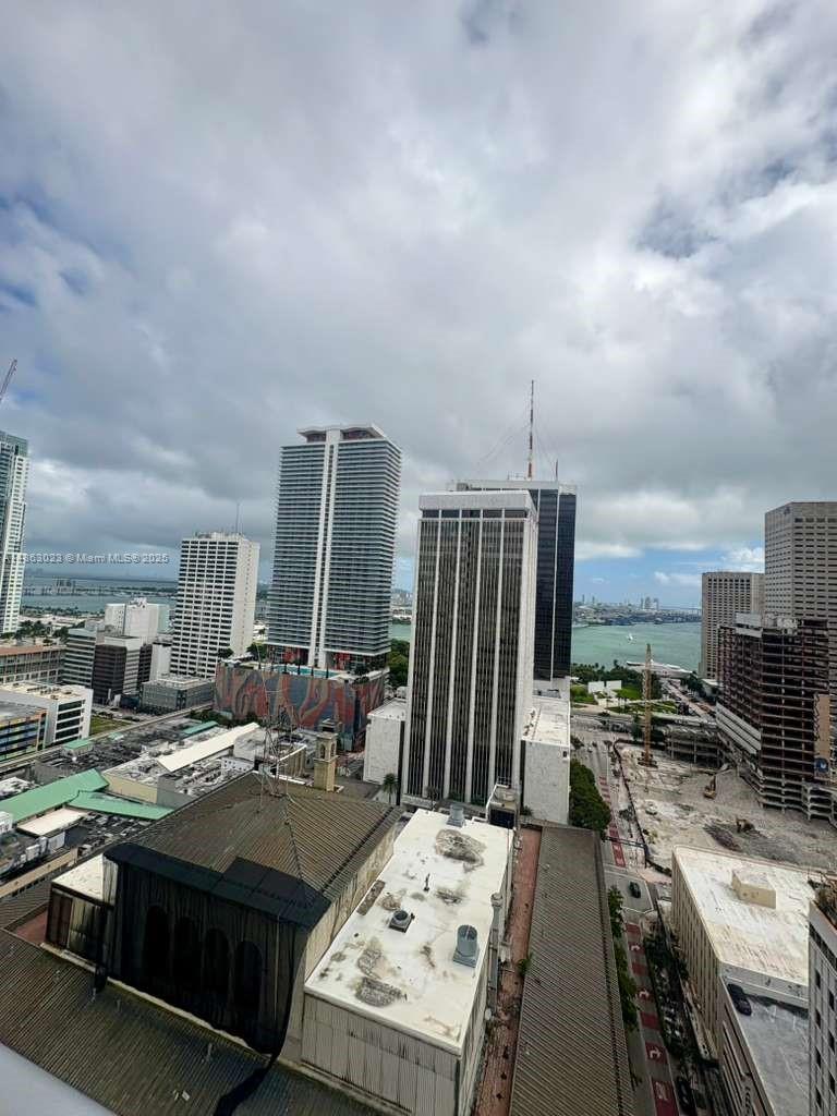 CENTRO CONDO - Residential