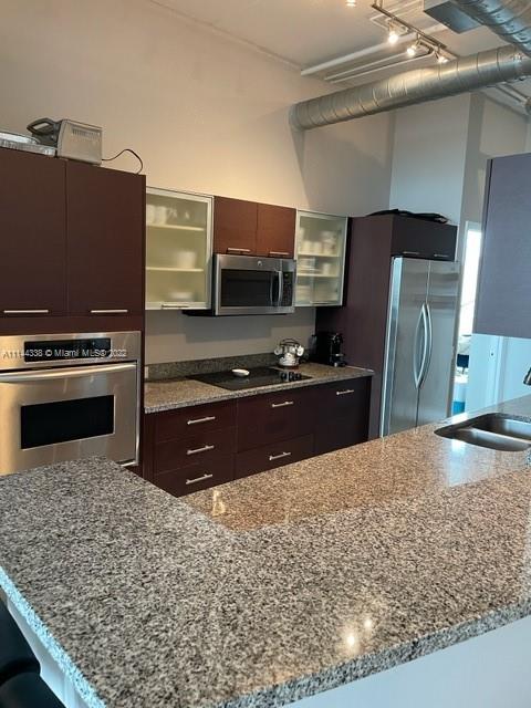 UPTOWN MARINA LOFTS CONDO - Residential